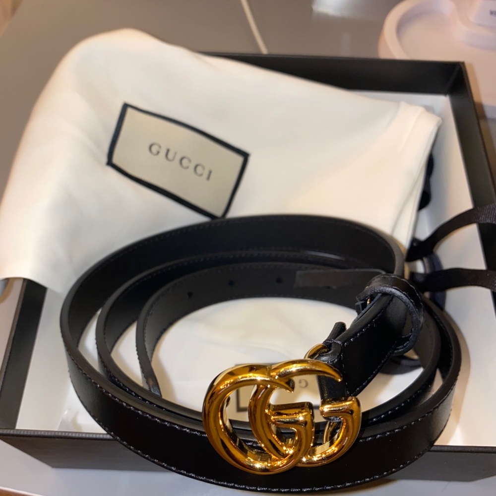 GG Marmont leather belt (shiny buckle) size 105